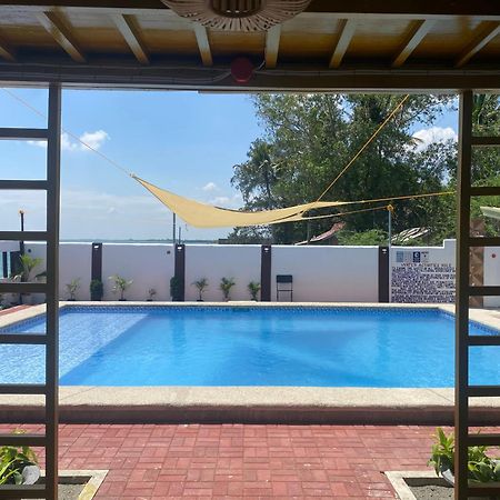 Olana Bed And Breakfast Labrador Bagian luar foto